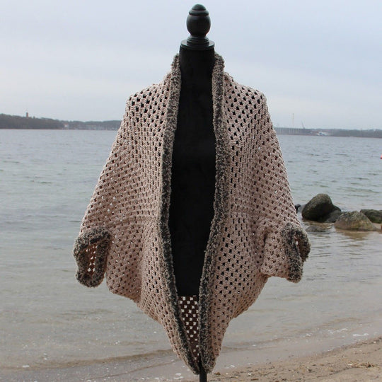 *Granny Square Shrug