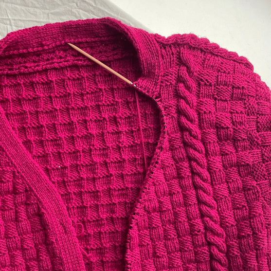 

Easy Summer Cardi - Vest - KAL
4