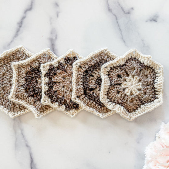 

Aura - Plaid - #FrostandBloomCAL
1