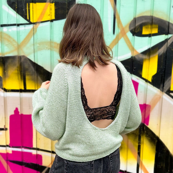 

Call Me Back - Trui
10