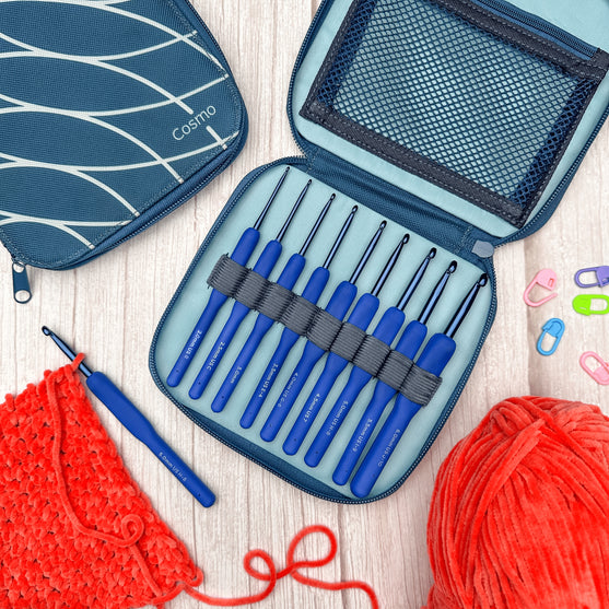 

Cosmo Haaknaaldenset - 9 maten - Indigo - Hobbii
8