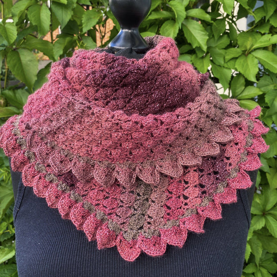 

Dragon Scale Sjaal
1