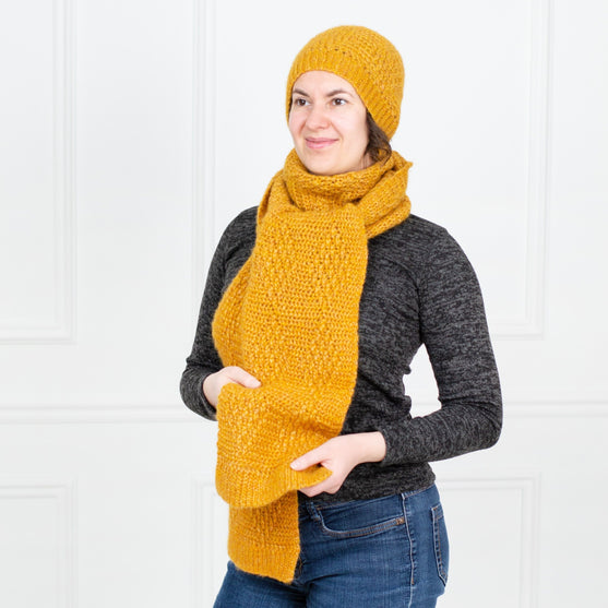 

Beehive - Sjaal en beanie
1