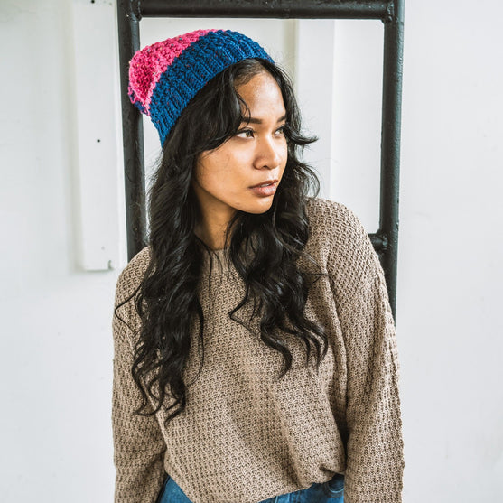 

Mega Pom - Beanie
2