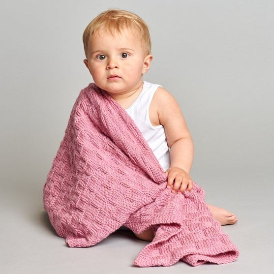 

Coltsfoot Babyplaid
1