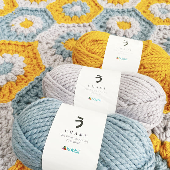 

Oopsie Daisy Hexagon - Plaid
5