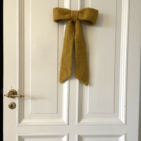 

Grote Strik - Versiering
2