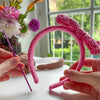 

DIY-haarband - Hobbii
5