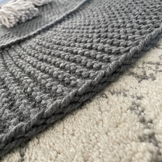 

Festive Tassels - Kerstboomkleed
2