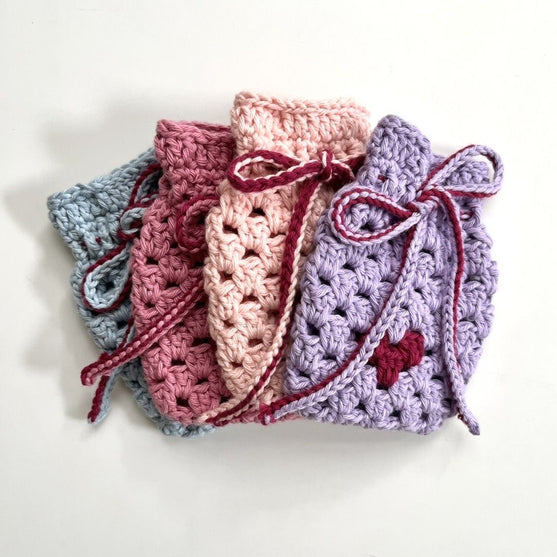 

Valentino - Buideltje
3