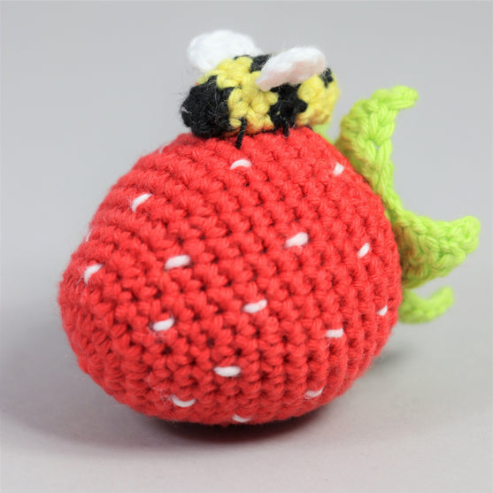 

Aardbei met bij
4