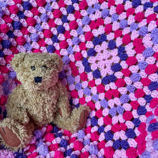 Bella’s Bobble Granny Square - Deken