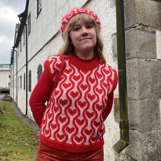 

Twisted Love - Spencer
1