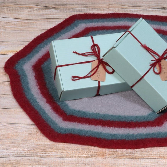 

Gevilte Kerstboomkleed
2