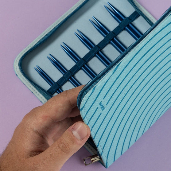 

Stellar verwisselbare rondbreinaaldenset Deluxe - Saffier - Hobbii
4