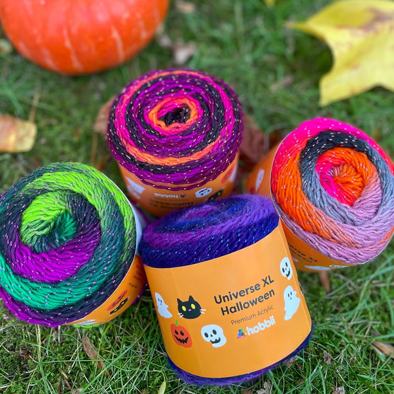 

Universe XL Halloween (Limited Edition) - Hobbii
2